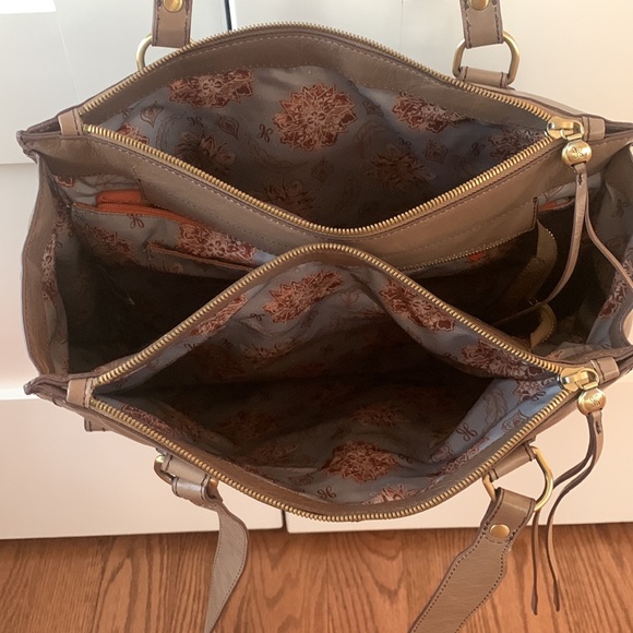 HOBO Leather Tote Bag - Picture 11 of 17